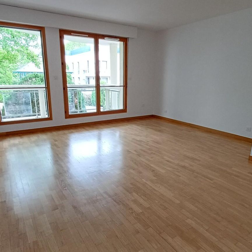 location Appartement T5 DE 110.3m² À SCEAUX - Photo 1