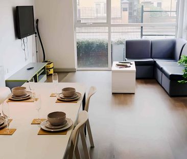 Ensuite Bronze - Photo 5