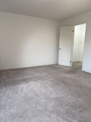 For Lease - 960 Bitterbush Crescent Unit# 27, London North, Ontario - Photo 2