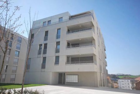 Logement avec spacieux balcon - Photo 4