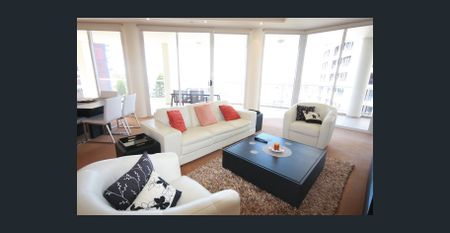 Newport On Main Full Floor Sub Penthouse. - Photo 4