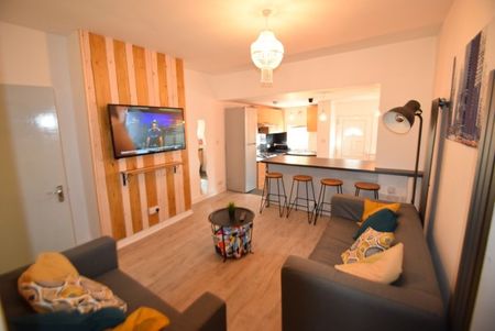 5 bedroom house share to rent - Photo 3