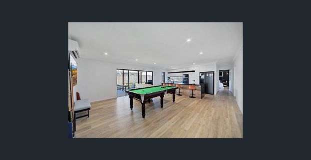 Executive Home in Exclusive Estate - Photo 1