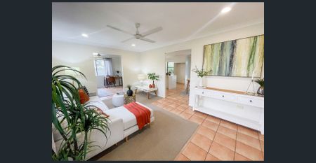 Modern Family Home! - Photo 3