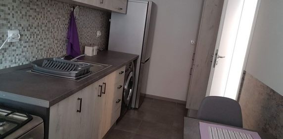 Apartament cu o camera decomandat Freidorf - Fotografie 2