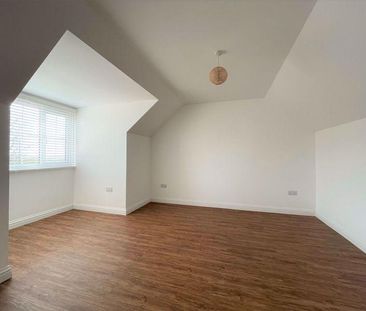 3 bedroom detached house to rent - Photo 3