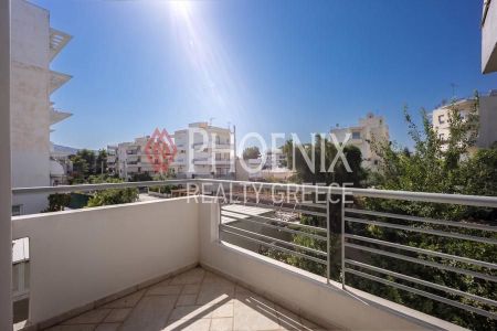 Διαμέρισμα για ενοικίαση Κάτω Γλυφάδα (Γλυφάδα) - Photo 2