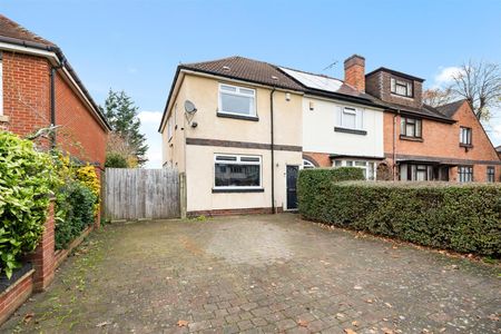 3 bed end of terrace house to rent in Union Road, Solihull, B90 - Photo 3