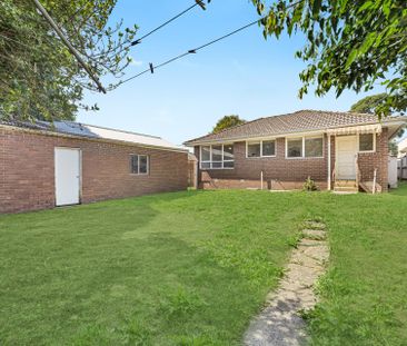 3 Bedroom Home - Ready For You! - Photo 6