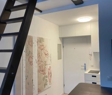 Vollmöblierte Singlewohnung in zentrale Stadtlage. - Photo 6