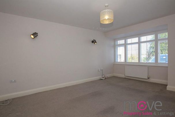 3 bedroom semi-detached house to rent - Photo 1