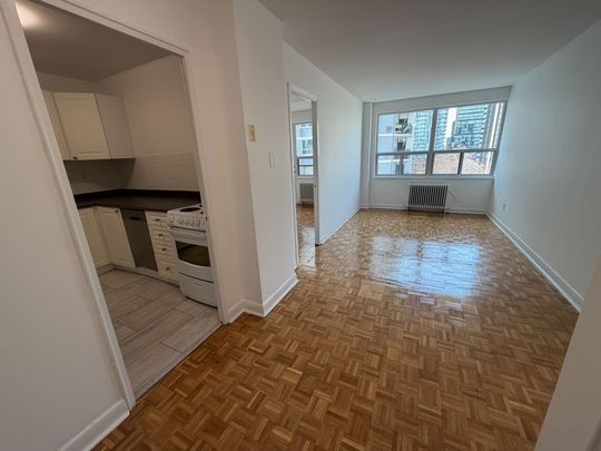For Lease - 88 Wellesley Street Unit# 803, Toronto, Ontario - Photo 1