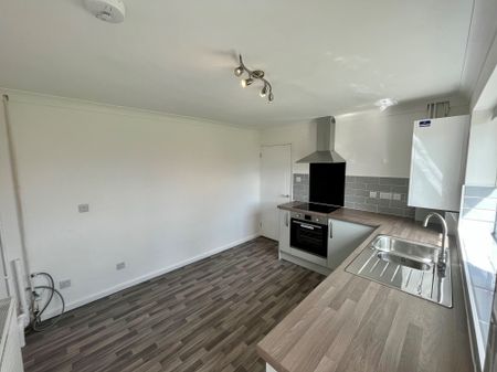 St Peters Walk, Thetford, Hockwold - Photo 2