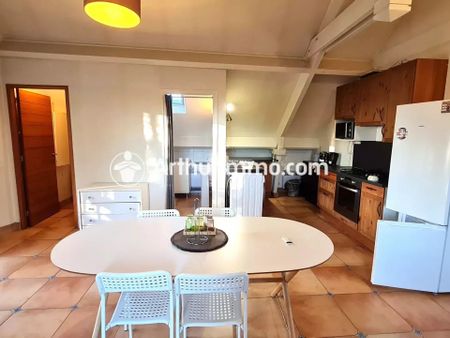 Location Maison 2 pièces 52 m2 à Corbeil-Essonnes - Photo 2