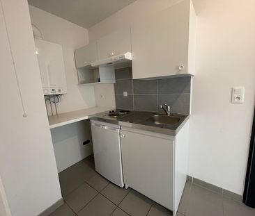 Location Appartement 2 pièces 42m² ALBI 81000 - Photo 4