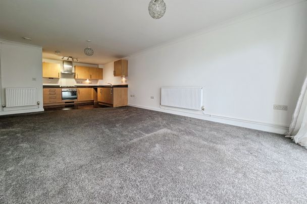 The Compass, Southampton, SO14 - Photo 1