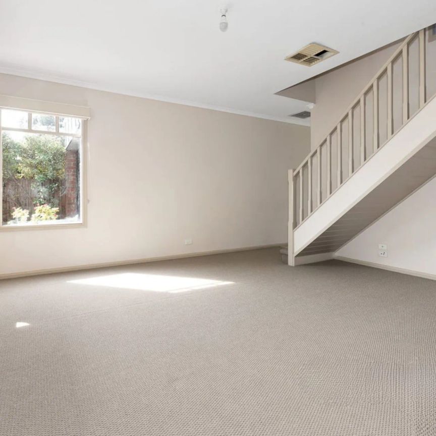 9 Gos-Hawk Court, Hoppers Crossing. - Photo 1