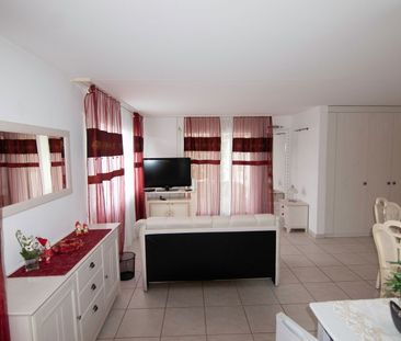 2.5 Zimmer, 65 m², 2. Stock - Photo 6