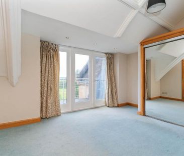 3 bedroom apartment to rent - Photo 2