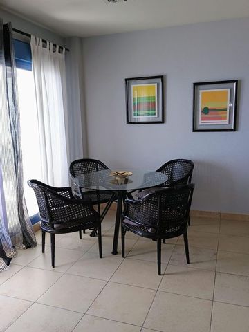 2 room luxury Apartment for rent in Alicante, Spain - Photo 5