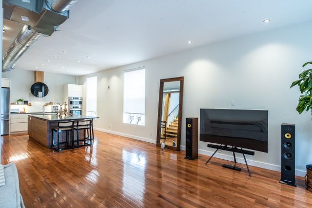 Rue Cherrier, H2L 1H6, Montréal - Photo 1