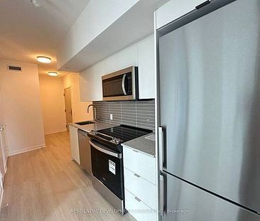 Wilson Ave & Allen Rd Beautiful 2Bdrm Sleek Kitchen Near Subway - Photo 2