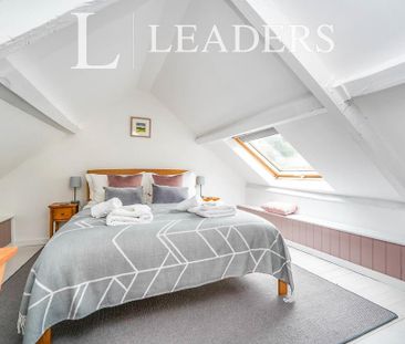 2 bedroom cottage to rent - Photo 2