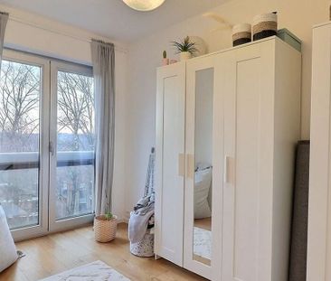 Appartement te huur in Ukkel voor € 1.200 met 2 slaapkamers - Photo 1
