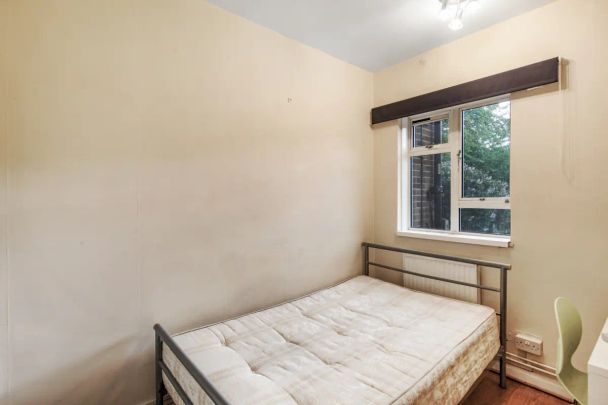 4 bedroom maisonette in Kentish Town - Photo 1