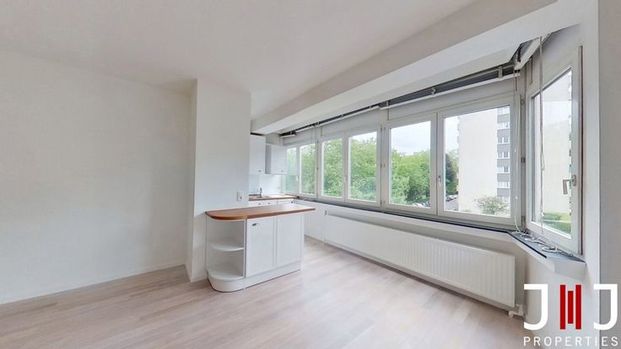 Appartement te huur - Foto 1
