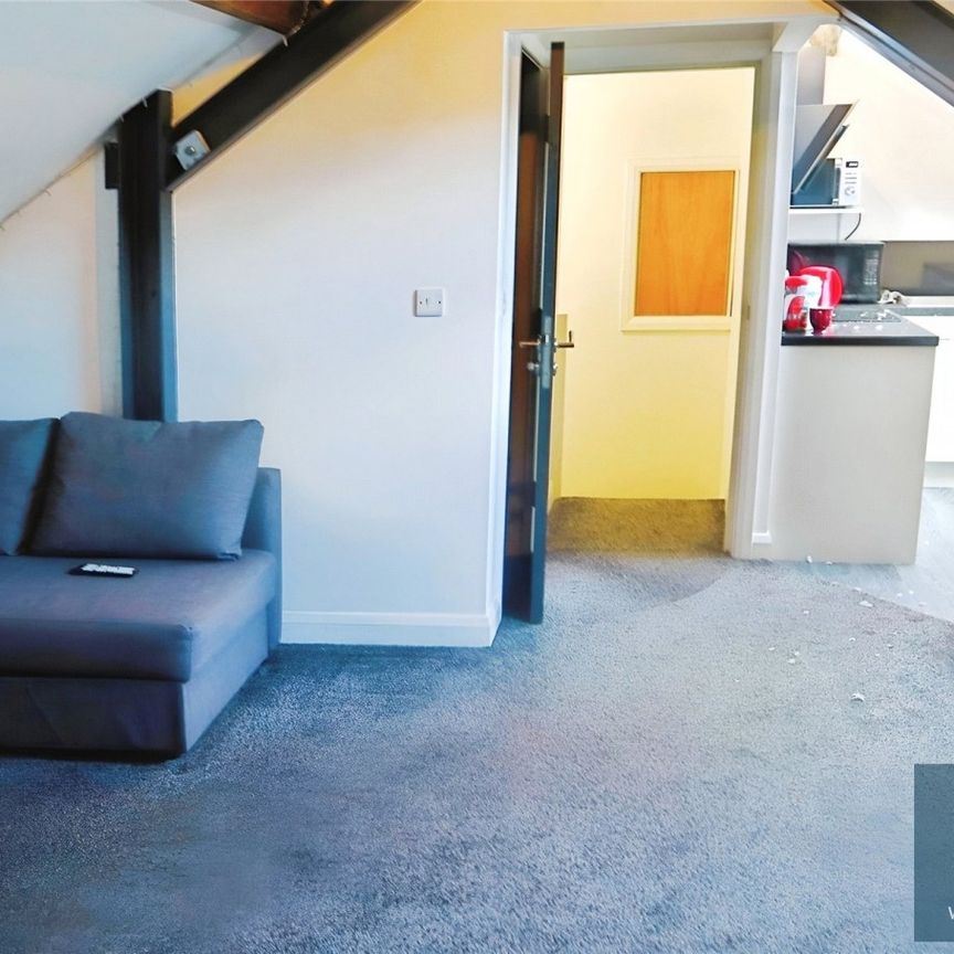 Florences Apartments, 6 Macaulay Street, Huddersfield, HD1 - Photo 1