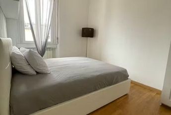 Via Mauro Macchi, Milan, Lombardy 20124