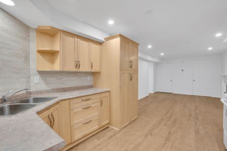 For Lease - 40 Venetian Crescent Unit# Bsmt, Vaughan, Ontario - Photo 2