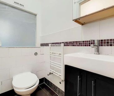 Baldry Gardens, London, SW16 - Photo 6