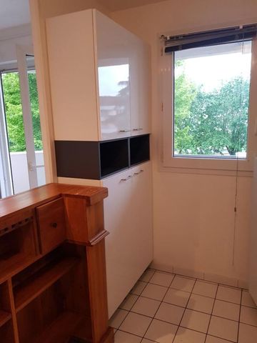 Location Appartement 3 pièces 70m² MERIGNAC 33700 - Photo 5