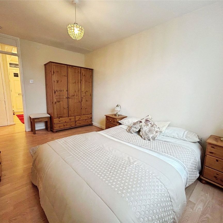 Dovercroft, Liverpool, Merseyside, L25 - Photo 1