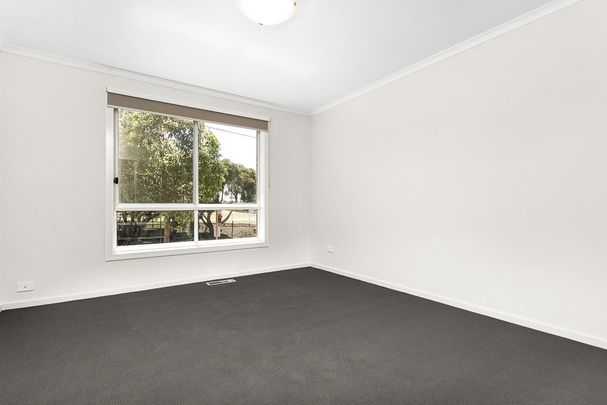 96 Dean Street, Moonee Ponds VIC 3039 - Photo 1