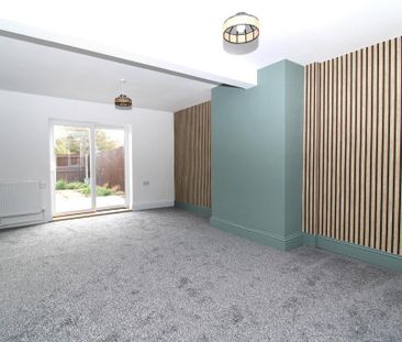 3 bedroom terraced house to rent - Photo 1