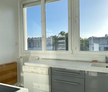 Location Appartement 2 pièces 42m² FONTAINEBLEAU 77300 - Photo 3