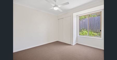 Immaculate Family Home - Photo 4