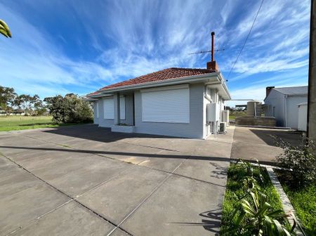 Exceptional Country Living at 302 Port Wakefield Road, Two Wells! - Photo 4