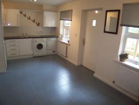 Medway Court, Aylesford - Photo 4
