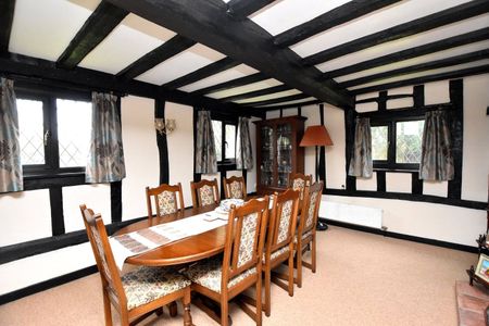 Alnesbourne Priory, Nacton, Ipswich, Suffolk, IP10 0JW - Photo 2