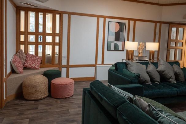 Studio to rent - Photo 1