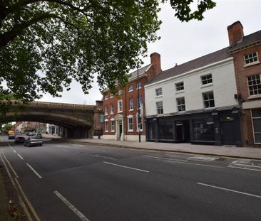 Studio to rent - Photo 6