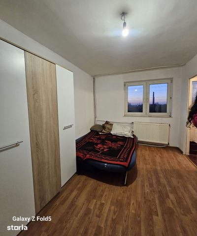 GARSONIERĂ DE ÎNCHIRIAT – STR. PODULUI | 135 €/LUNĂ - Fotografie 3