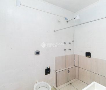 Apartamento com 1 quarto e 51m² para alugar em Menino Deus, Porto A... - Photo 5