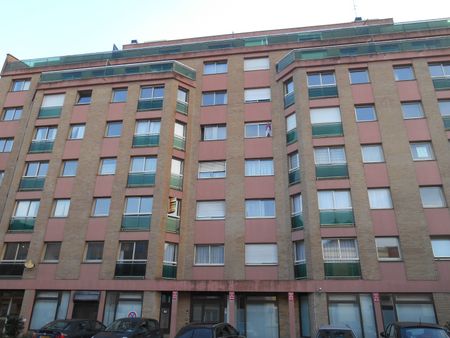 Location Appartement 2 pièces 62m² VALENCIENNES 59300 - Photo 4