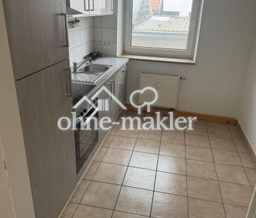 3- Zimmer-Hochparterre- Wohnung mit Einbauküche, Gemeinschaftsgarte... - Photo 6