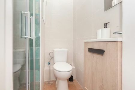 Carrer dEscalante, Valencia, Valencian Community 46011 - Photo 5